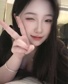 极品御姐的菀式服务超快活