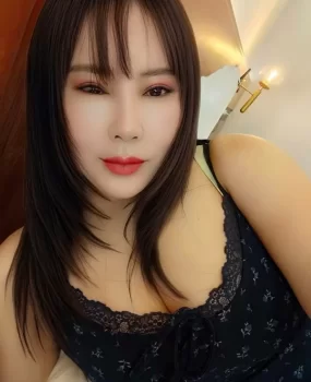 大胸骚熟女