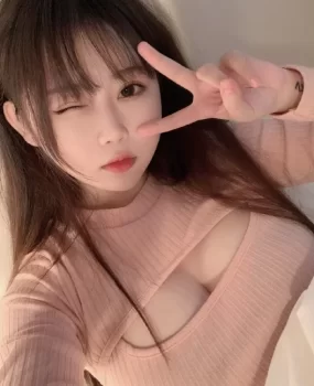 可爱大奈奈皮肤好乳交无敌