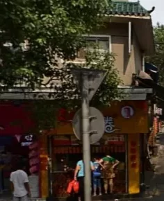 长沙火车站附近的小发廊