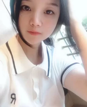验证大一学生妹，皮肤超好